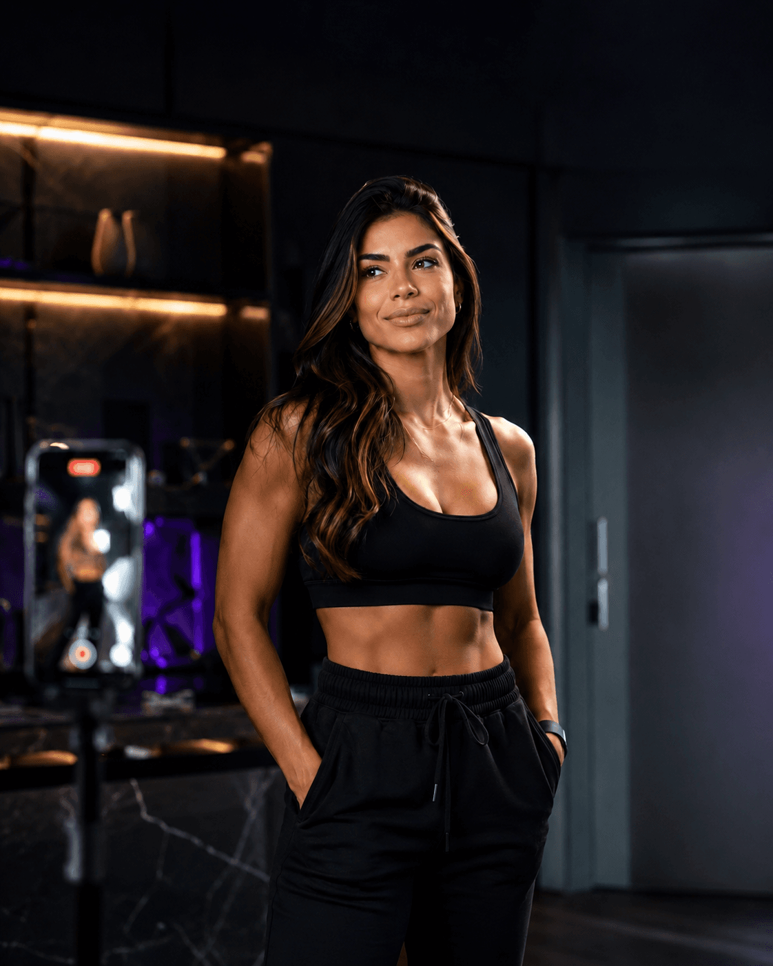 Creator de fitness usando o Monio para vender online